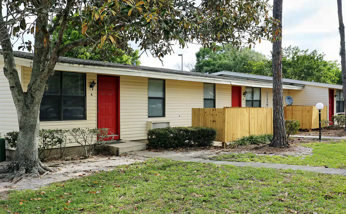 Row of single-story Morningside apartment homes